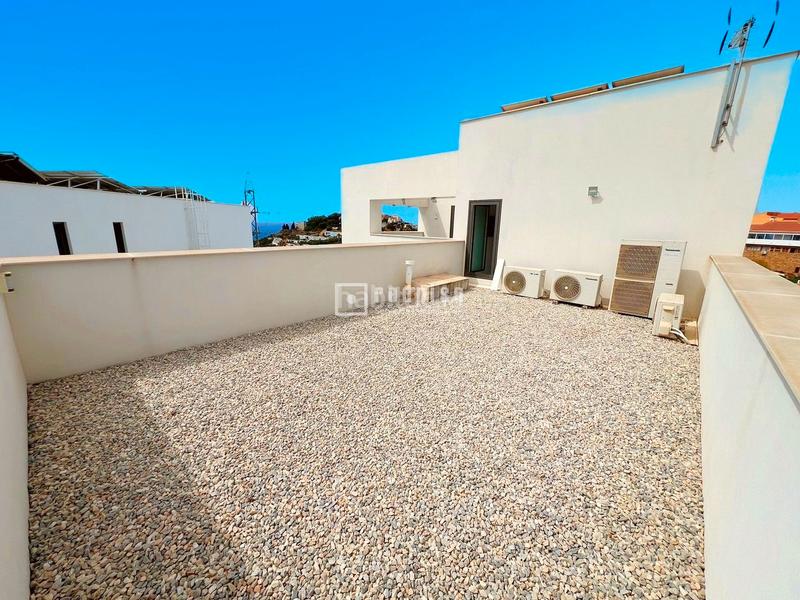 Foto d4659853-9bd9-4fef-b9b4-76aa95f19e04. Chalet con riscaldamento parcheggio piscina in Cerrado de Calderón - Hacienda Paredes Málaga