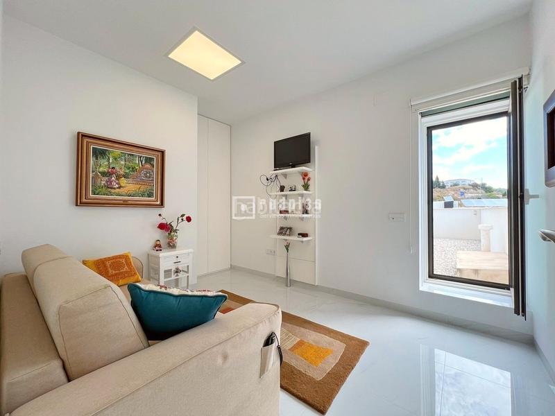 Foto fef66e30-b52e-4f99-bcaa-5794827b727c. Chalet con riscaldamento parcheggio piscina in Cerrado de Calderón - Hacienda Paredes Málaga