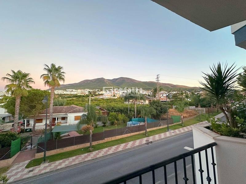 Foto 20069f5f-5214-435a-891c-7ac84bb45409. Appartement avec parking piscine dans Centro Alhaurín el Grande