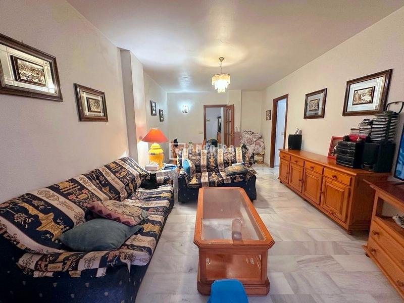 Foto 79414a68-2ebb-432a-89ae-84b46cefce6b. Appartement avec parking piscine dans Centro Alhaurín el Grande