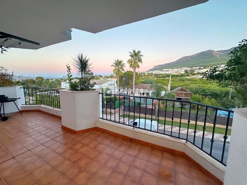 Foto a94e68bd-bb90-4e14-93e6-ed3f068e82e2. Appartement avec parking piscine dans Centro Alhaurín el Grande