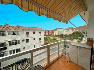 Appartement  Presbitero carrasco panal. Luminoso piso totalmente reformado y listo para entrar vivir de