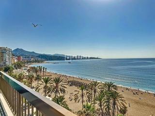 Etagenwohnung in La Malagueta - Monte Sancha. Exclusivo piso de dos dormitorios, reformado a estrenar en prime