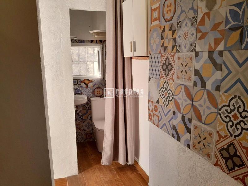 Foto fba10c7c-0835-4d3c-805e-34ed23056916. Lloguer apartament amb calefacció aparcament a Casabermeja