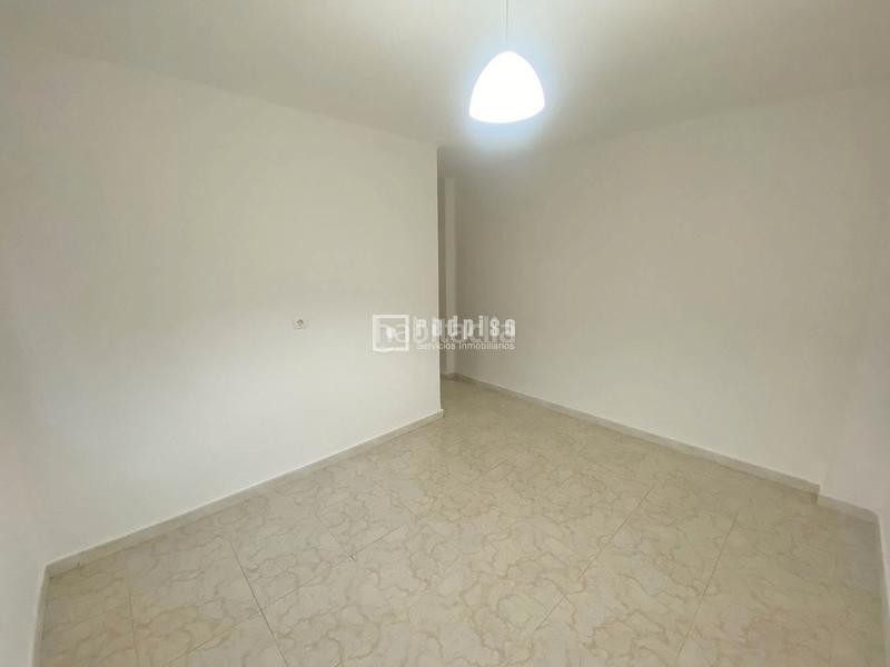 Foto bee2908c-67c2-49b0-8837-43bfcbbd9cef. Affitto appartamento in Barrio de Ciudad Jardín Málaga