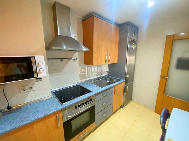 Foto 61c8e0cb-6088-4afb-858c-7cb735ffe7a9. Rent flat with heating pool in alegría de la huerta- jardín de Málaga Málaga