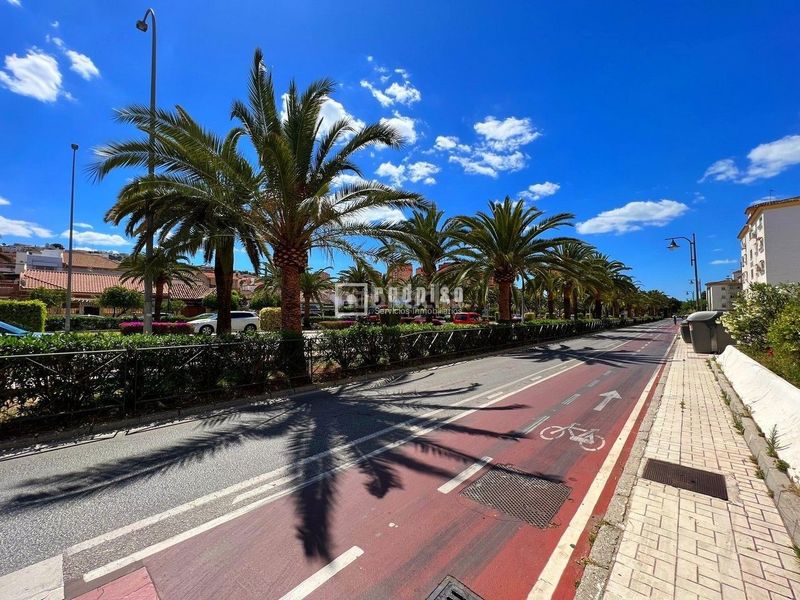 Foto 6cfee54e-a405-4bed-8578-4f6c32798a3a. Rent flat with heating pool in alegría de la huerta- jardín de Málaga Málaga