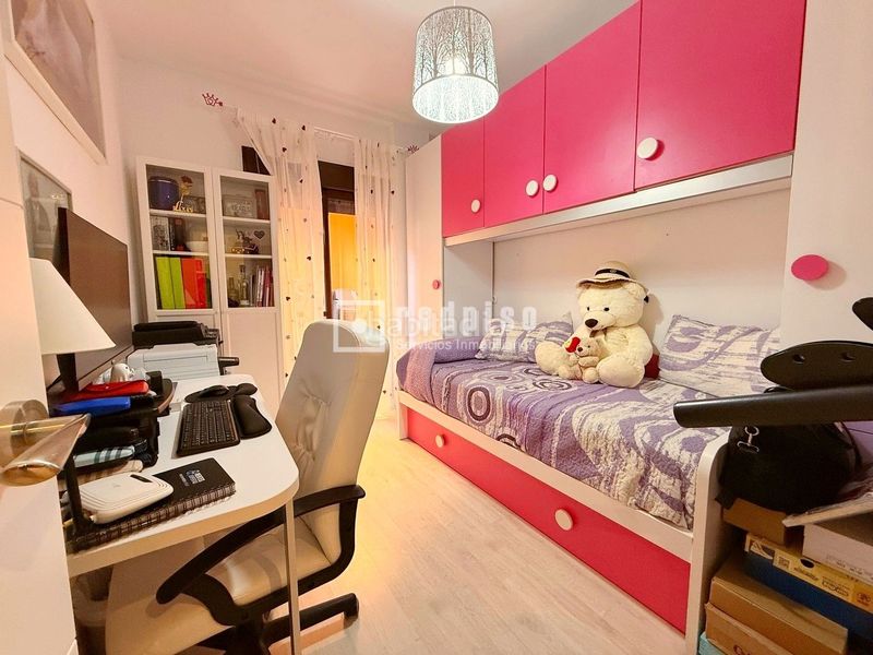 Foto f66d9fde-2d64-4679-9582-56b1d1dba2c6. Pis amb calefacció aparcament piscina a Cotomar Rincón de la Victoria