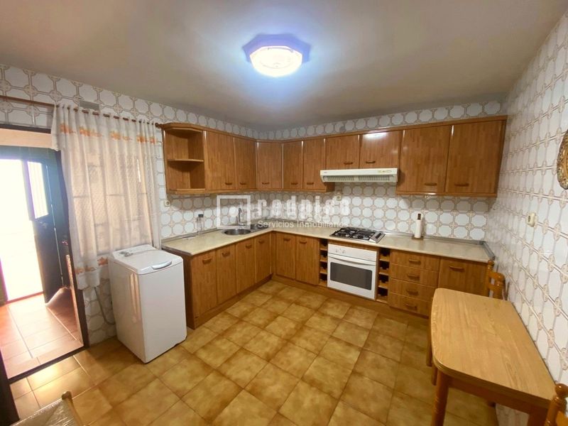 Foto a37854ca-3901-44e7-9452-0e04afbbdbf5. Casa amb calefacció aparcament a Mangas Verdes - Las Flores - Parque del Sur Málaga