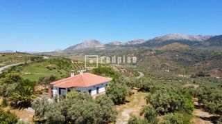 Casa a Pp-r8 resid moriscos 6. Espectacular finca rústica de 25.000 m con casa, piscina, produc
