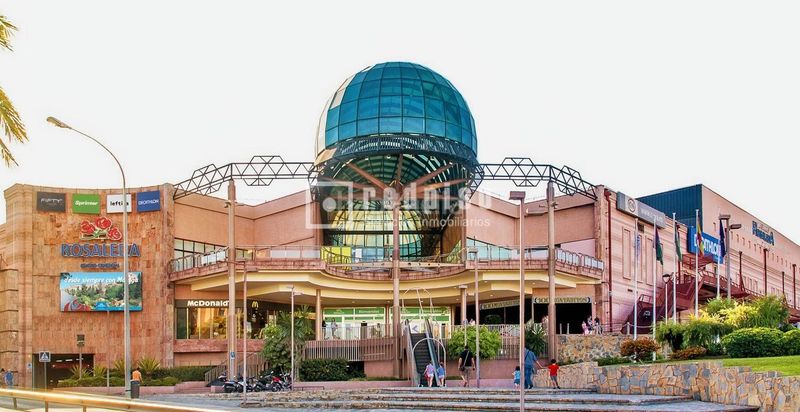 Foto f8af0c20-1c71-427c-b0ef-c8bf993c2e1d. Pis amb calefacció a Palma - Palmilla Málaga