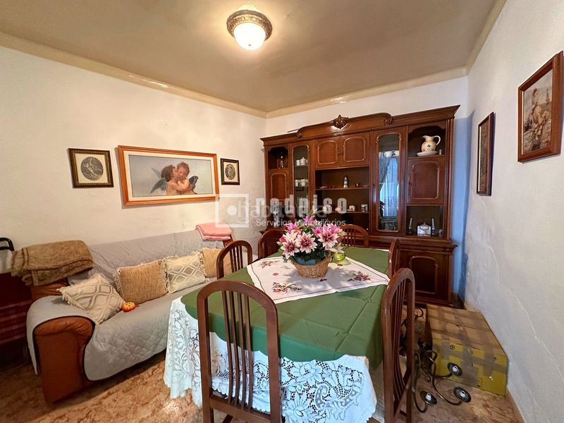 Foto 10a8a100-5129-40b0-9953-5c4ca763bf5a. Casa amb calefacció a Colmenar