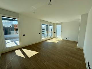 Miete Dachwohnung  Calle cl iker casillas 3 es:3 pl:04 pt:a atico a alcoben. Ático de obra nueva en arroyo de la vega