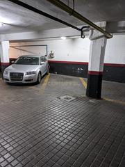 Parking coche en Acacias