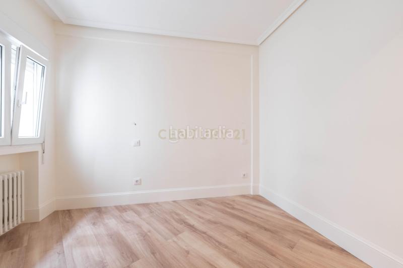 Foto 182d4a1d-8bee-4236-a0ca-ffbf65440d83. Piccolo appartamento in calle de francisco silvela in Madrid