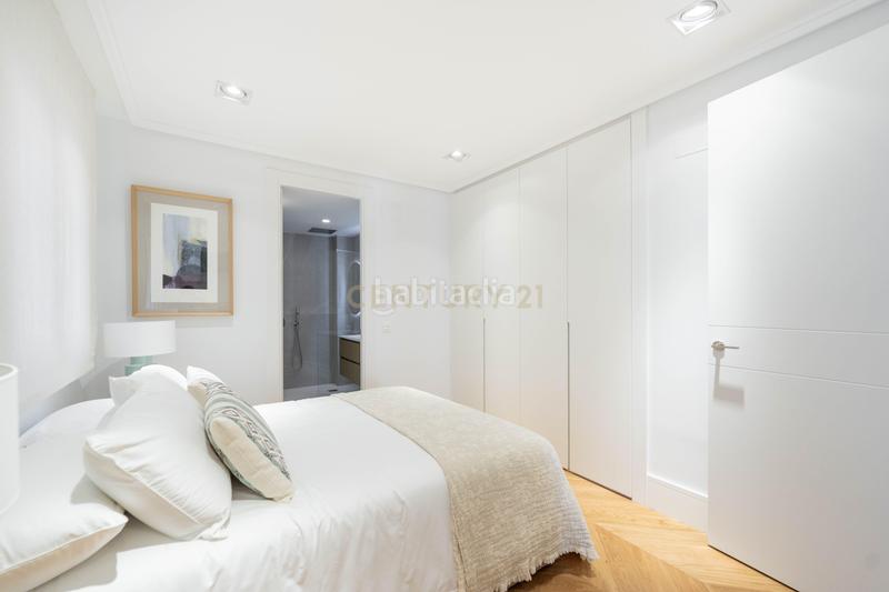 Foto 5177e1de-dbcc-4ad3-a85e-18e74ef735a7. Piccolo appartamento in calle de núñez de balboa in Madrid