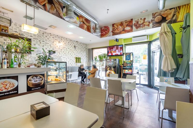 Foto 5362352d-ee9e-46c6-86e4-ae36a6ce995a. Local comercial a fuente cisneros 62 a Parque Oeste-Fuente Cisneros Alcorcón