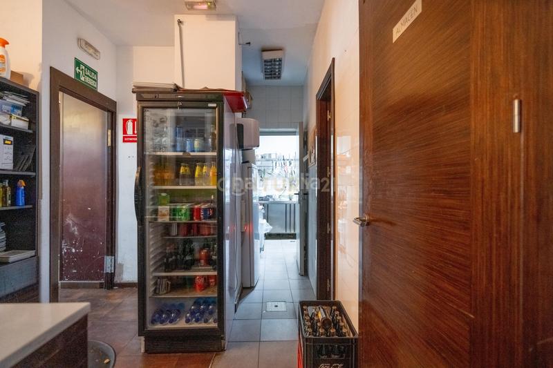 Foto 54022d16-f09a-4d9e-ab77-7f841f326bfd. Local comercial a fuente cisneros 62 a Parque Oeste-Fuente Cisneros Alcorcón