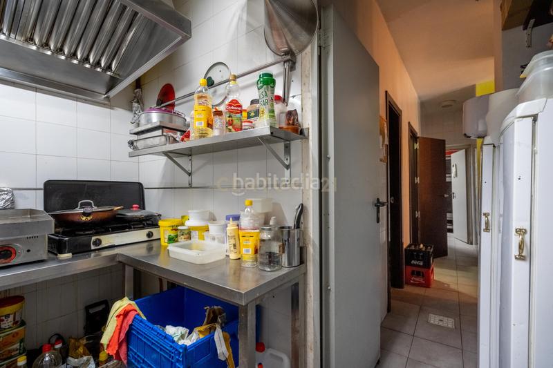 Foto 6be0e807-8abf-49e6-bfaf-da9c699fc2f8. Local comercial a fuente cisneros 62 a Parque Oeste-Fuente Cisneros Alcorcón