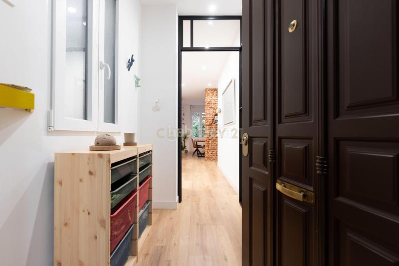 Foto 36d216d1-cbfc-422d-a5da-4d1a6d0a9244. Pis a calle de lope de rueda a Ibiza Madrid