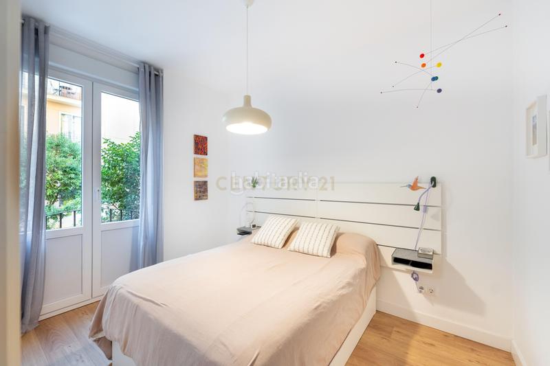 Foto cb5092e0-6d2a-4a75-9d13-7f9e2356b616. Pis a calle de lope de rueda a Ibiza Madrid