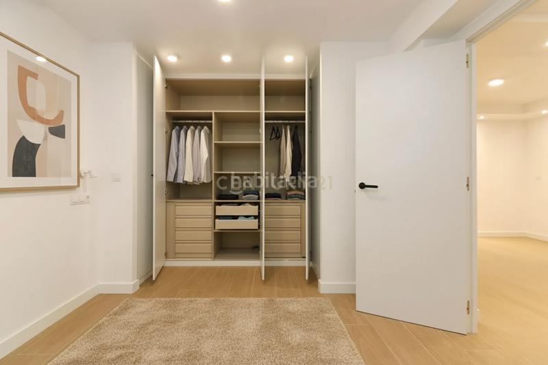 Foto b470dd89-965a-43dd-b7b2-62f4eff783ab. Pis a paseo de santa maría de la cabeza a Moscardó Madrid