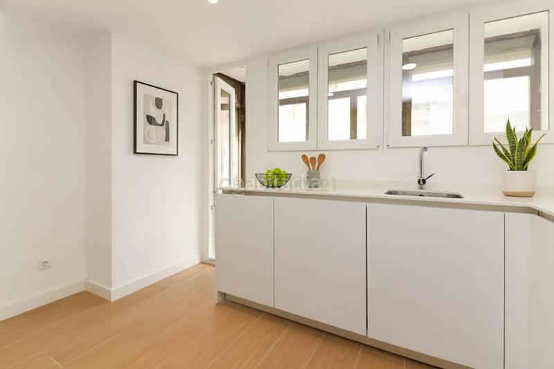 Foto bb6f292e-6cec-4efd-a64a-39c3b1036db9. Pis a paseo de santa maría de la cabeza a Moscardó Madrid