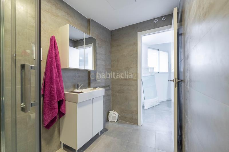 Foto 8fc89d3f-a7cc-4020-922b-f6eeb0e11ffe. Locale commerciale in vereda del carmen 21 in Ventas Madrid