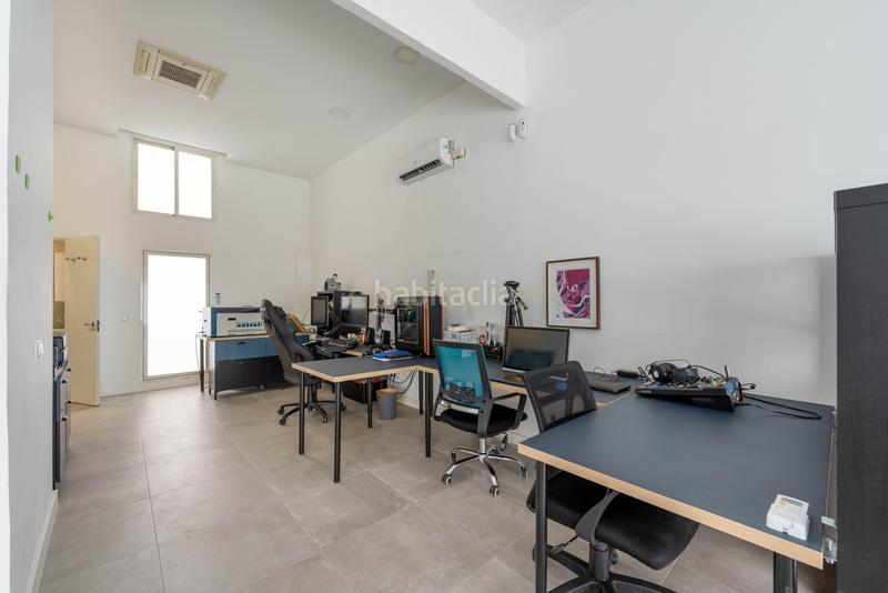 Foto 93b37e4e-b88a-4dca-b2db-9d6369b09adf. Locale commerciale in vereda del carmen 21 in Ventas Madrid