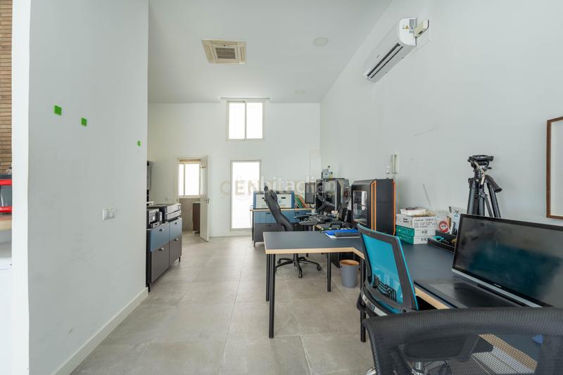 Foto b36d87fe-0b63-4390-a6e0-e003f2c691dd. Locale commerciale in vereda del carmen 21 in Ventas Madrid