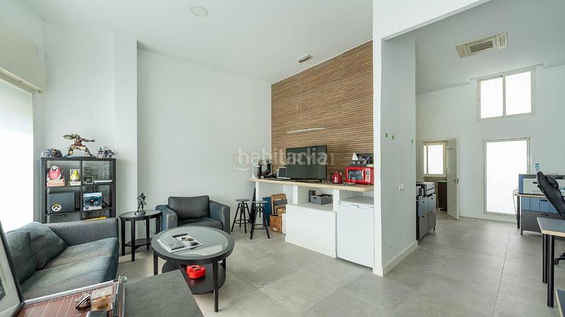 Foto b63723a0-76fb-4ae9-b51e-83706240347f. Locale commerciale in vereda del carmen 21 in Ventas Madrid