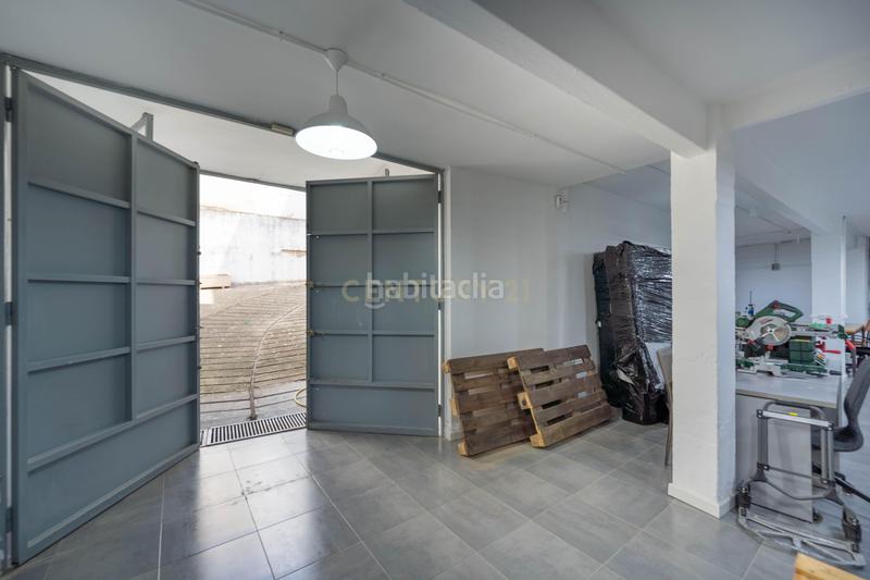 Foto eed78446-f77c-483c-a5cf-7e63d427ea8a. Locale commerciale in vereda del carmen 21 in Ventas Madrid