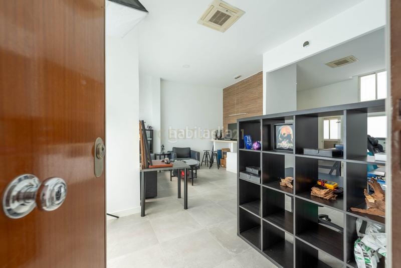 Foto fe5d60f7-64b0-4eb9-9d4f-4695d5a81d64. Locale commerciale in vereda del carmen 21 in Ventas Madrid