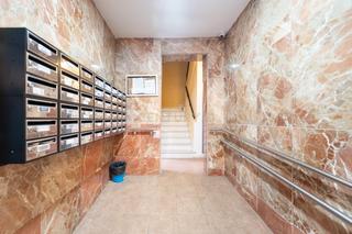 Appartement in Calle ciudad real, n 32, madrid, spain. Inmueble en pleno corazón de madrid!! ideal para inversores!!