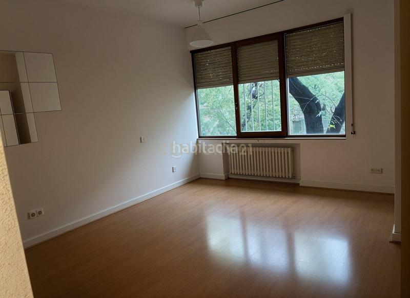 Foto b33a2b34-44a4-4873-815b-f6e8d0aeb9ea. Apartament a calle de costa rica a Nueva España Madrid