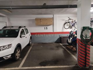 Affitto Posto auto in Calle astorga, madrid, spain 3. Plaza de garaje en calle astorgaventas