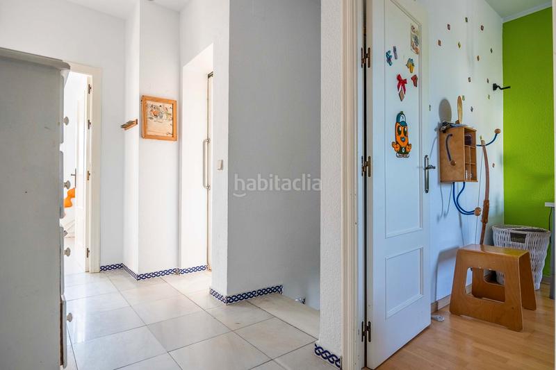 Foto 1655f459-68ef-42b9-bd4b-f37e9e687287. Chalet with fireplace heating parking pool in Espartinas pueblo Espartinas