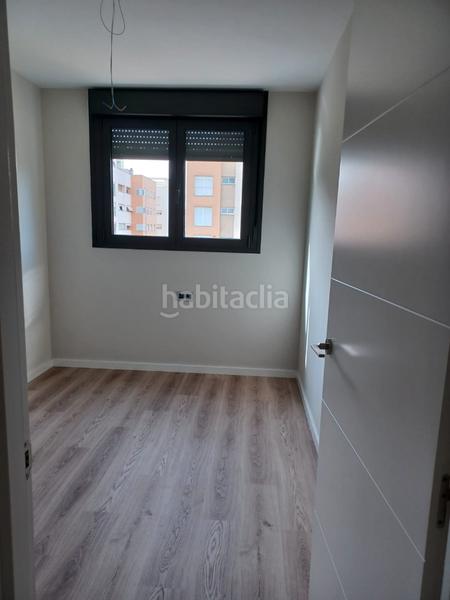 Foto 22bd1830-487a-4c60-9708-e12d779dbd8c. Rent flat with parking pool in Zona Universitaria Bormujos