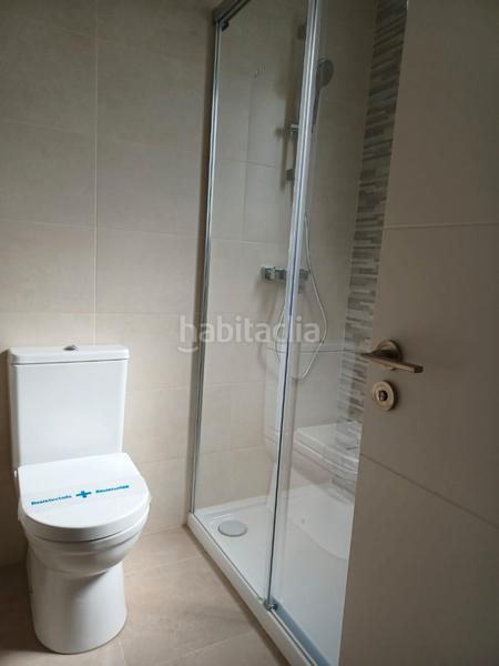 Foto bd939e72-d56a-4ac6-b12b-b5229383acdf. Rent flat with parking pool in Zona Universitaria Bormujos