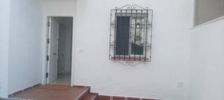 Affitto Casa in Gines. Adosado en alquiler en  gines
