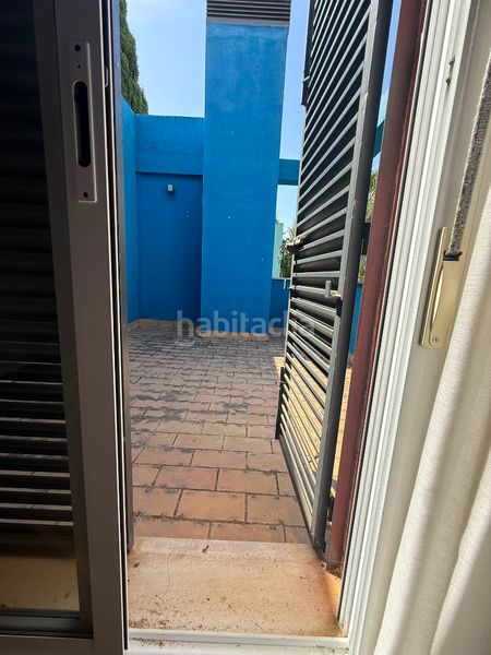 Foto bac817bb-f87c-42ab-ad86-b3a0b58cb7e6. Chalet en Loreto Espartinas