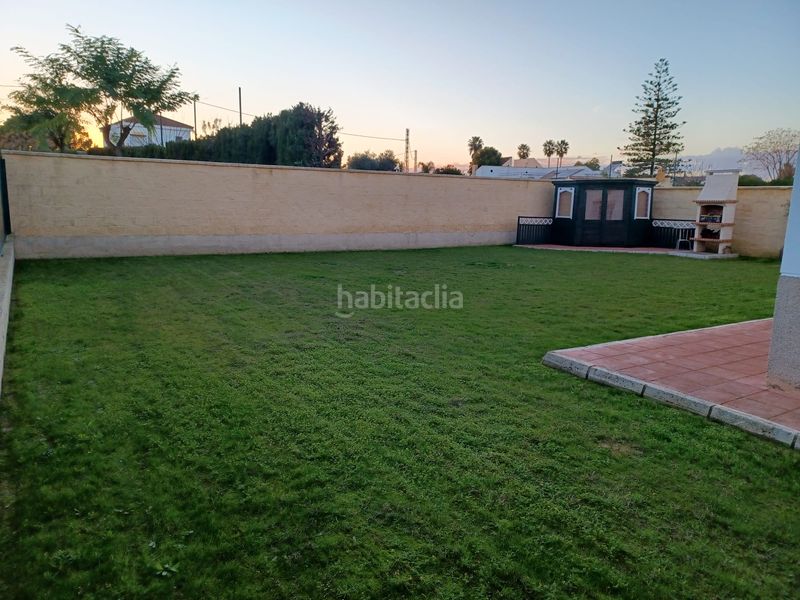 Foto d13fc02d-5698-460f-88b0-f7594ede4a39. Chalet dans Loreto Espartinas