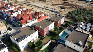 Casa pareada en Colegio Europa