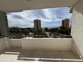 Flat  Paseo paseo de los sauces. Espectacular piso en aguadulce sur con espectaculares vistas al