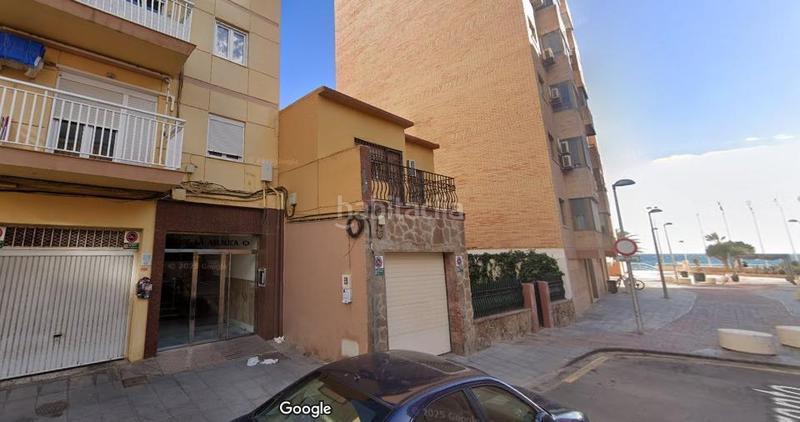 Foto 87514e0d-646c-4a97-9a76-b3b7497d64e7. Appartamento in Ciudad Jardín - Tagarete - El Zapillo Almería