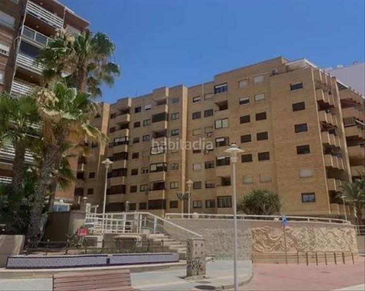 Foto e52d9420-30d3-4c36-b0cf-8e6ac3e1042a. Appartamento in Ciudad Jardín - Tagarete - El Zapillo Almería