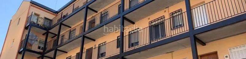 Foto 6087298c-eba0-41f9-8193-4b0f7dceac73. Piso avd del mar piso 2 habitaciones en La Chanca - Pescadería Almería