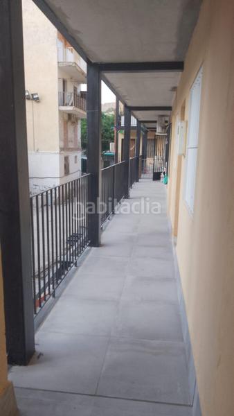 Foto c66cd0ab-54ce-4fd0-9fd6-05494e96e6b6. Piso avd del mar piso 2 habitaciones en La Chanca - Pescadería Almería