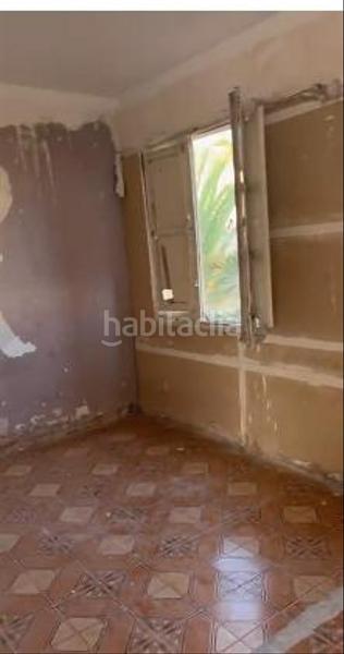 Foto d2682cf7-6487-4309-894c-2642c04eed5c. Piso avd del mar piso 2 habitaciones en La Chanca - Pescadería Almería