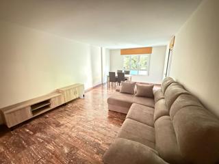 Flat in Avenida Avenida de la Estación, 37